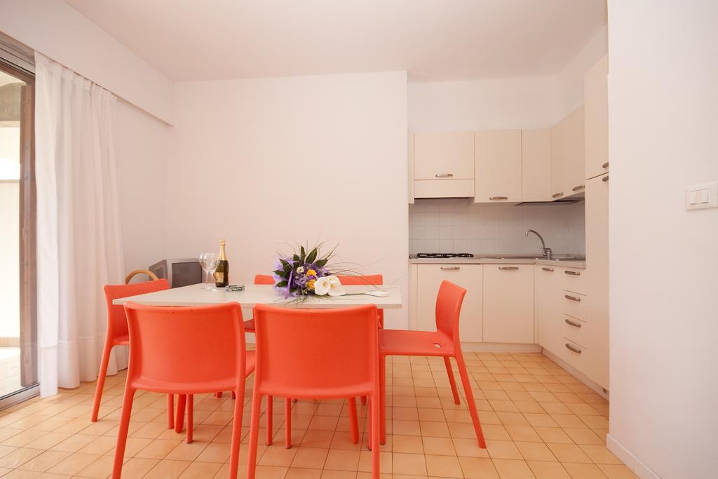 Residence Selenis Caorle Rum bild